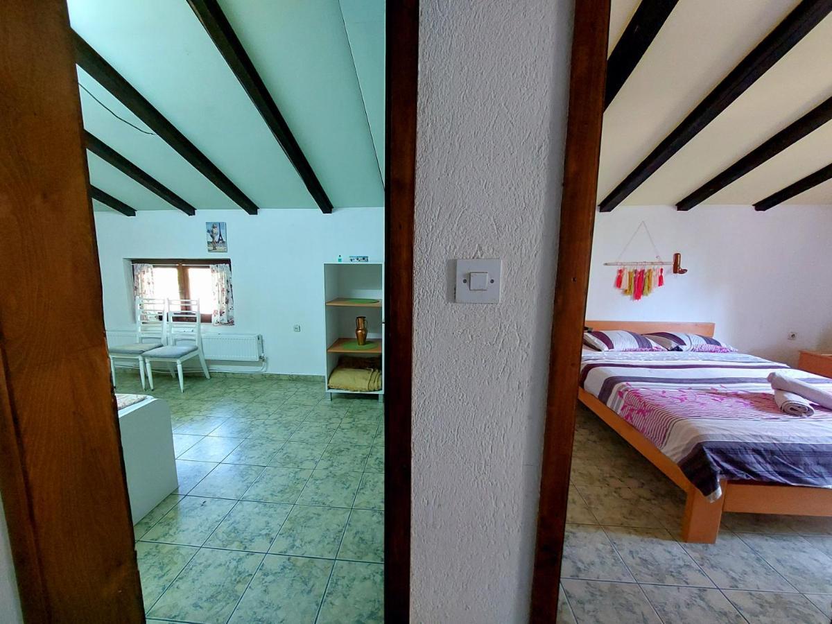 Incredible Apartment With A Mountain View - Matka Skopje Luaran gambar